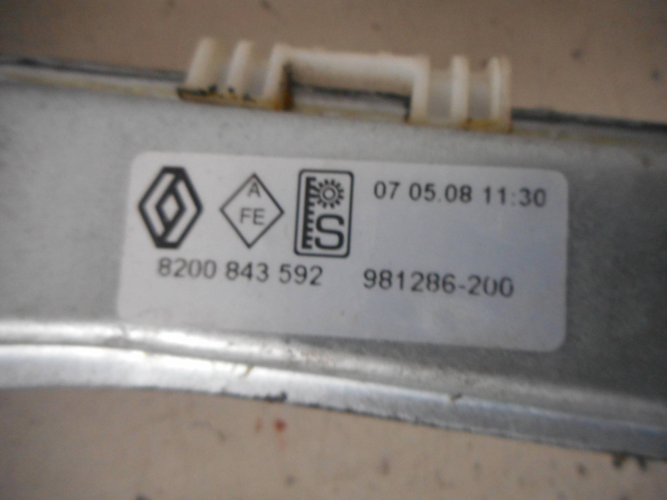 Alzacristallo elettr. porta ant. sx.